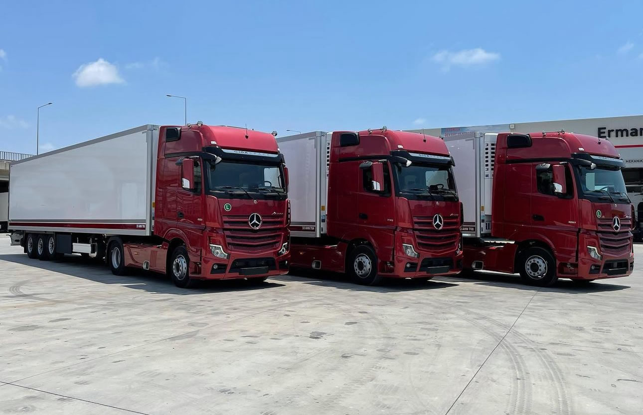LKW´s 3 Stück neben einander